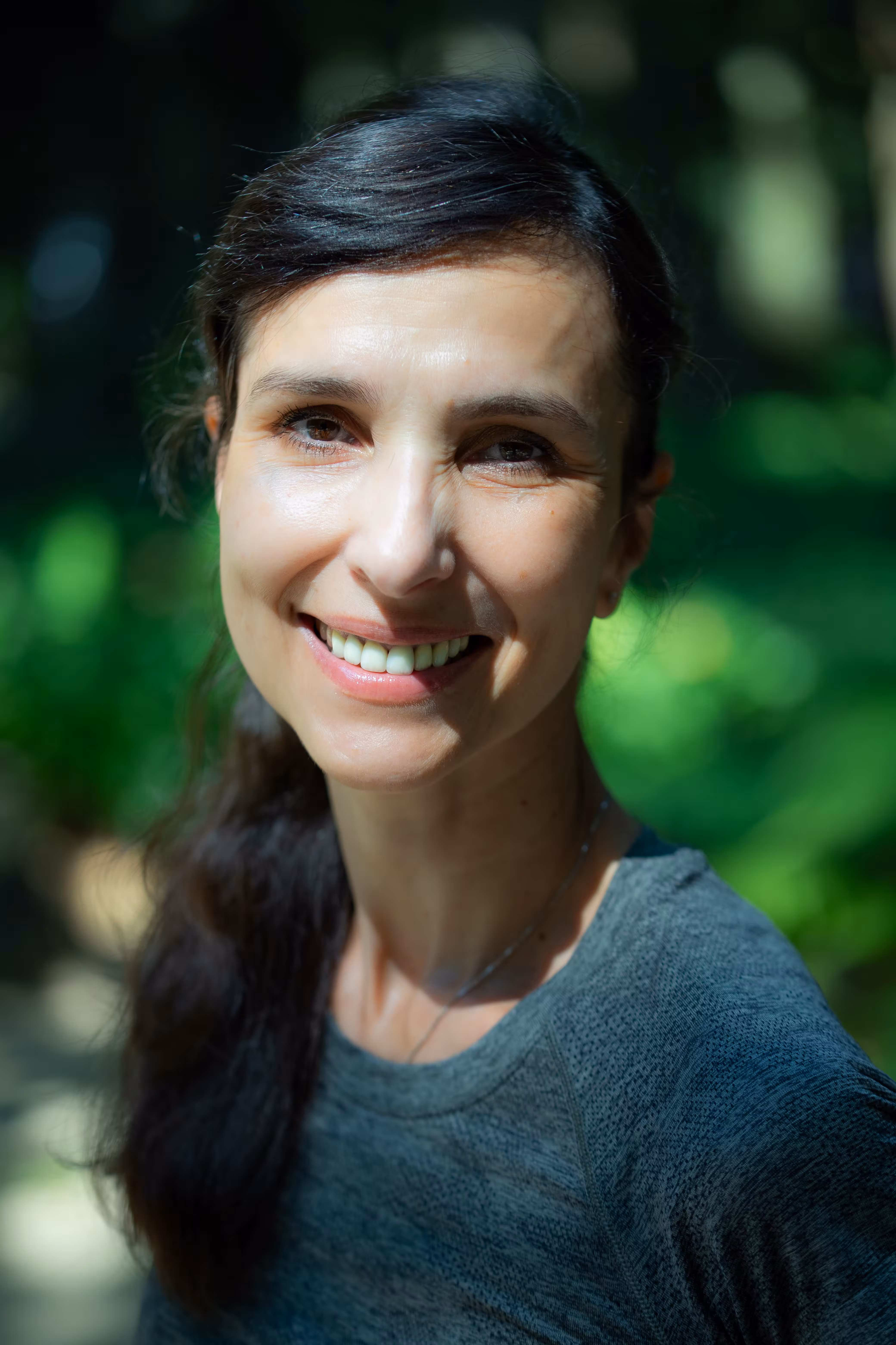 Portrait d'Aline Bellardi, instructrice certifiée de Pilates à Bordeaux